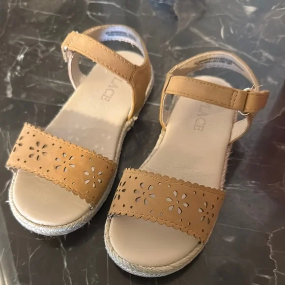 The Children's Place Tan Sandals with Perforated Design - Picture 2 of 4